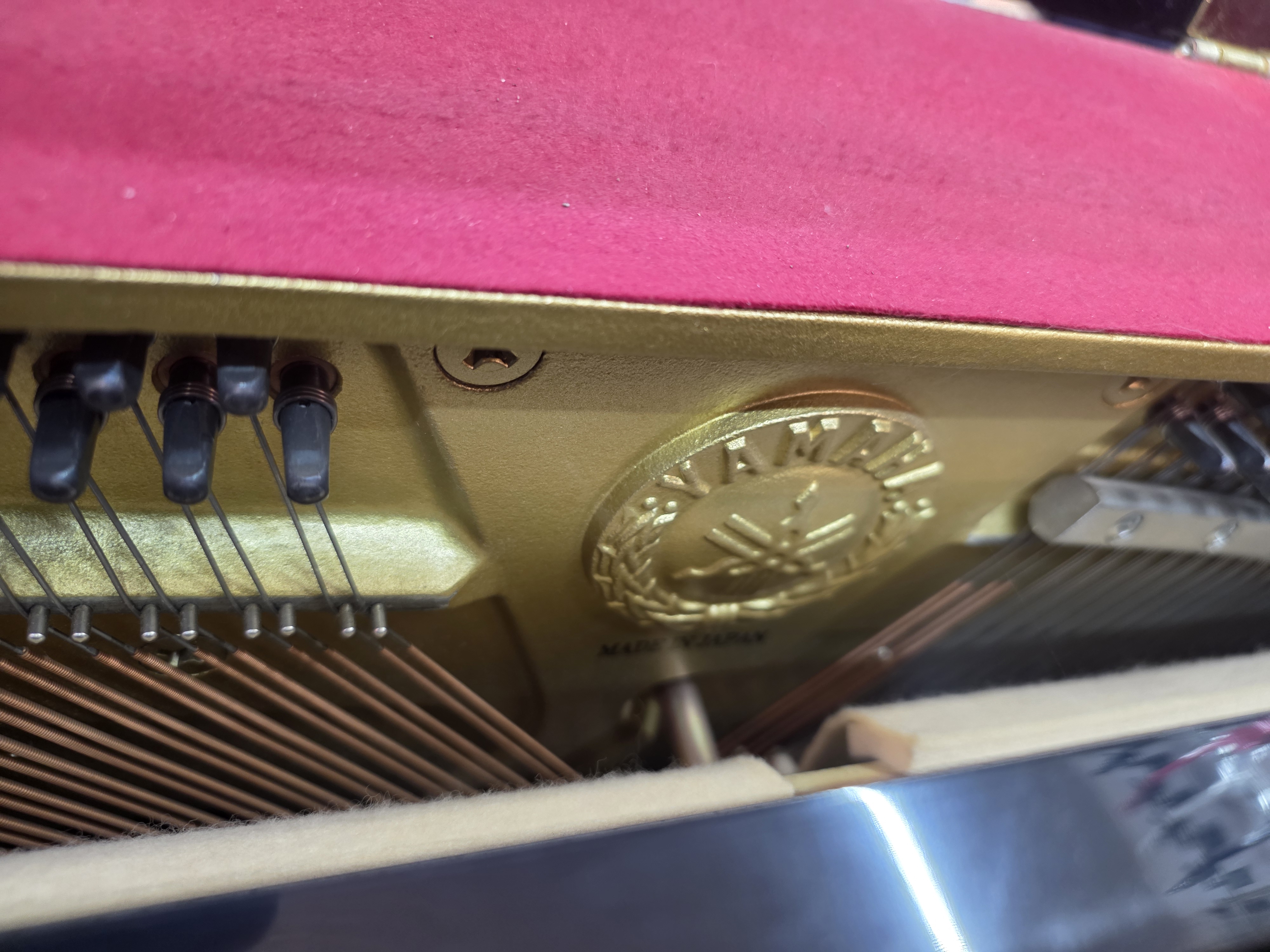 Yamaha C108 Acoustic Upright Piano non electric 